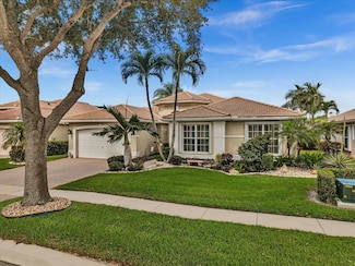 13203 Alhambra Lake Cir, Delray Beach, FL 33446