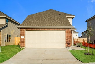 9311 Green Flora Ct, San Antonio, TX 78211