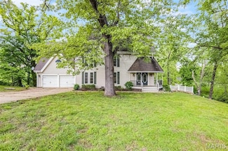 3 Oak Bluff Dr, Lake Saint Louis, MO 63367