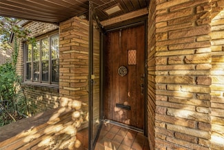 1613 S Delaware Ave, Tulsa, OK 74104