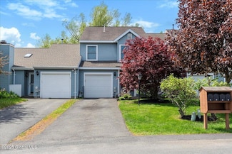 36 Justine Ct, Rensselaer, NY 12144