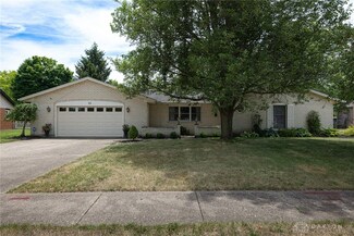 55 Nutmeg Square, Springboro, OH 45066
