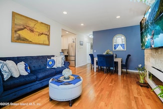 2695 Shell Rd Unit 3D, Brooklyn, NY 11223