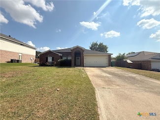 106 Snake Dance Dr, Harker Heights, TX 76548