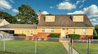 318 Arlene Dr, East Meadow, NY 11554