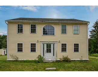 2 River Rd, Royalston, MA 01368