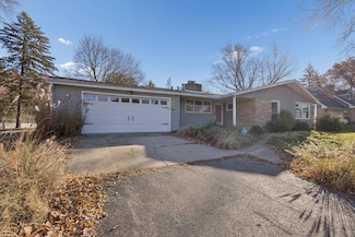 290 Borden Dr, Battle Creek, MI 49017