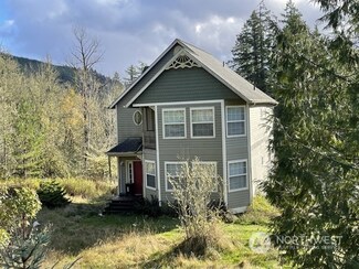 326 P G Sweet Rd, Kelso, WA 98626