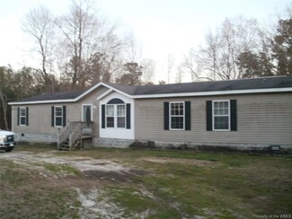 6450 Hickory Fork Rd, Hayes, VA 23072