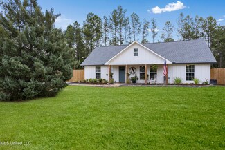 5624 Jeremy Ln, Vancleave, MS 39565