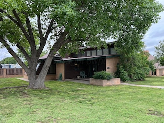 151 Killingsworth Ave, Booker, TX 79005