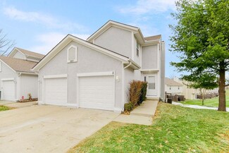 1017A NE Whispering Winds Cir, Lees Summit, MO 64064