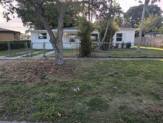 14015 Madison St, Miami, FL 33176