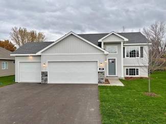 699 Mallard St NE, Hanover, MN 55341