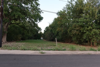 5115 Mallow St, Houston, TX 77033