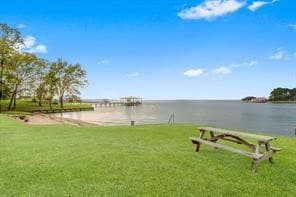 2112 Fm 3186 Unit B-6, Onalaska, TX 77360