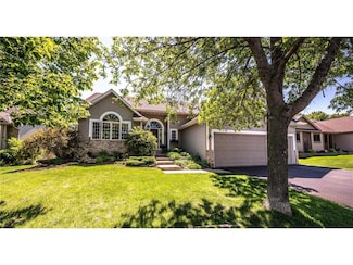 19118 Dunbury Ave, Farmington, MN 55024