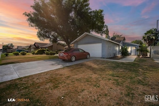 10105 Laurie Ave, Bakersfield, CA 93312