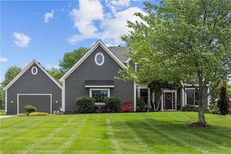 15801 Parkhill St, Overland Park, KS 66221