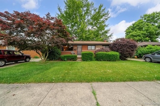 9328 William St, Taylor, MI 48180