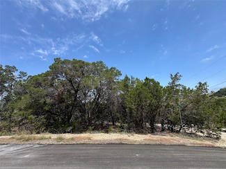 6800 Brewer Ln, Lago Vista, TX 78645