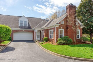 2001 Ashwood Bluff Ct, Louisville, KY 40207