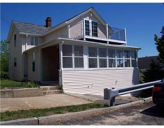 59 Armington St, Cranston, RI 02905
