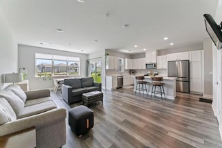 17090 Dysart Place, Lakeville, MN 55044