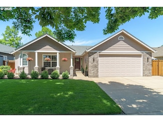 229 Mackin Ave, Eugene, OR 97404