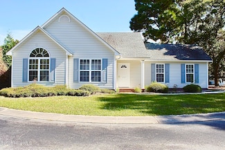 1504 Amhearst Ct, Wilmington, NC 28412