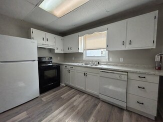 219 W Flower St Unit D1, Pulaski, TN 38478
