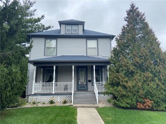 429 N West St, Tipton, IN 46072