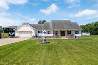 2193 Alliance Rd, Deerfield, OH 44411