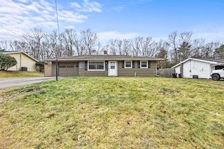 89 Lisa Dr, Brockton, MA 02302
