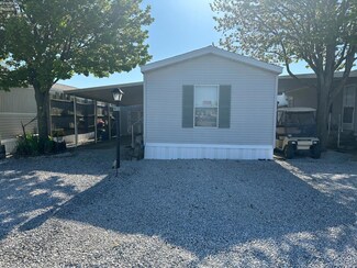 1057 E Sister Ln Unit 2021, Oak Harbor, OH 43449