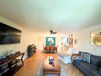 124 NE 19th Ct Unit 201B, Wilton Manors, FL 33305