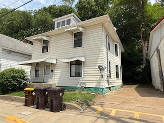 167 Sinsinawa Ave, East Dubuque, IL 61025
