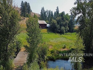 2671 W Fork Rd, Fruitvale, ID 83612