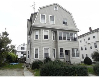 86 Harlem St, Worcester, MA 01610