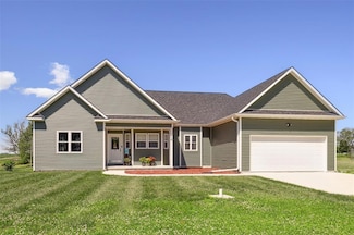 410 Sheridan St, Menlo, IA 50164