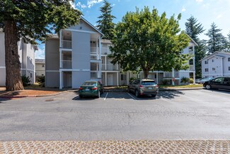 2711 W Maplewood Ave Unit 108, Bellingham, WA 98225