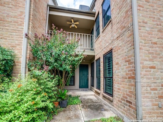 7711 Callaghan Rd Unit 302, San Antonio, TX 78229