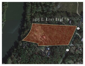 1425 E River Rd, Bainbridge, GA 39817