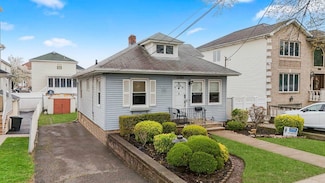 3395 Richmond Ave Unit 16, Staten Island, NY 10312