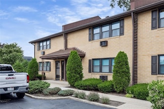 508 Bedford Ave Unit 3, Bellmore, NY 11710