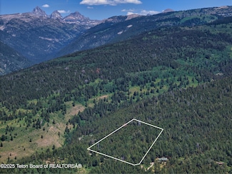 3550 Sorensen Creek Dr, Victor, ID 83455