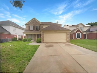 8201 Cloverglen Ln, Fort Worth, TX 76123