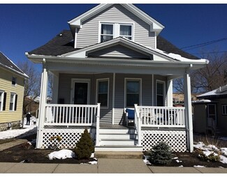 87 Sylvia St, New Bedford, MA 02745
