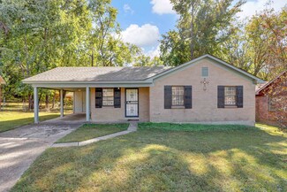 3721 S Ridge Ave, Memphis, TN 38128