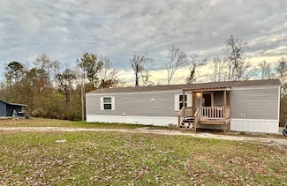 3275 Glendale Rd, Adamsville, TN 38310